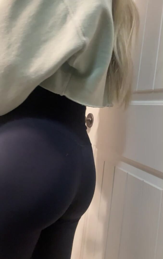 Let me be your slutty little hole to use