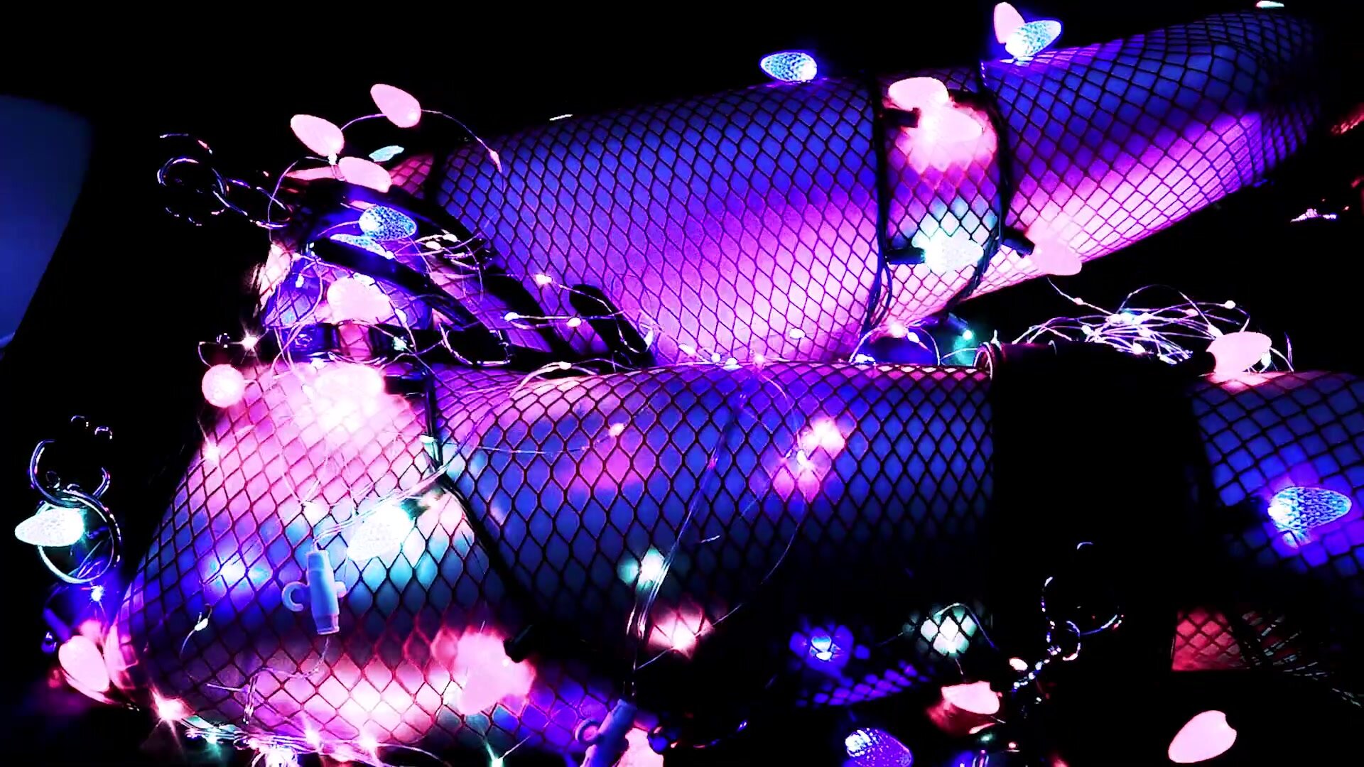 Remote controlled and bound in xmas