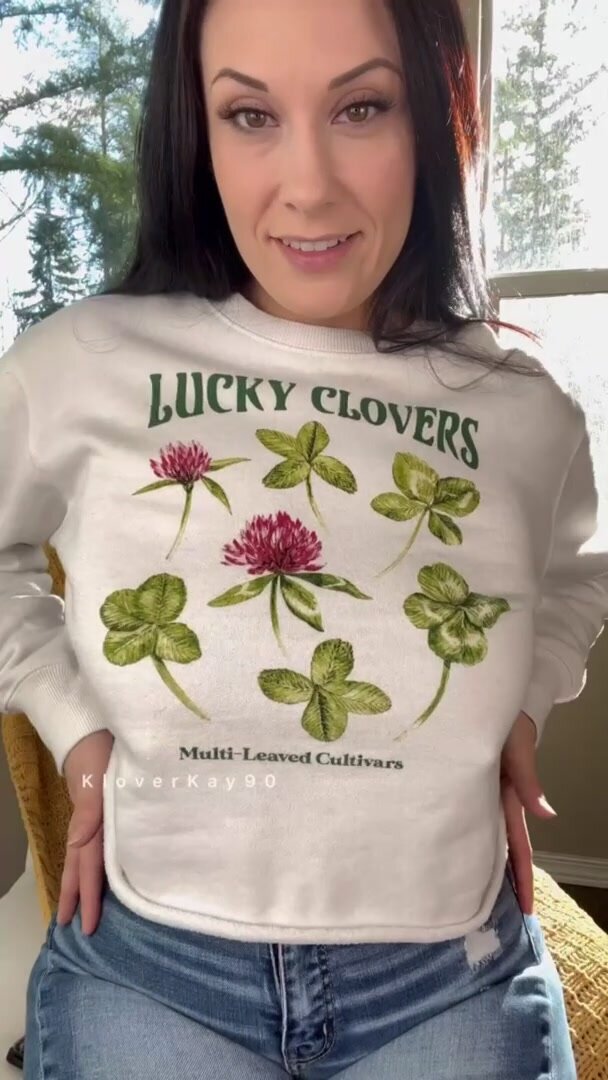 Mama doesn’t mind if you play with me rough like