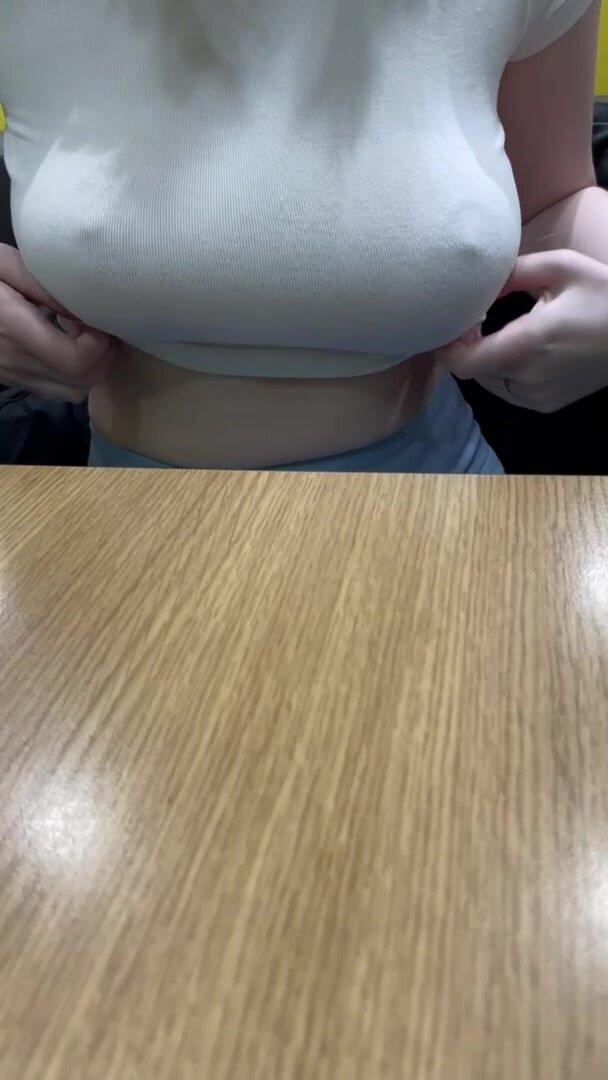 Tits like mine were made for public flashing