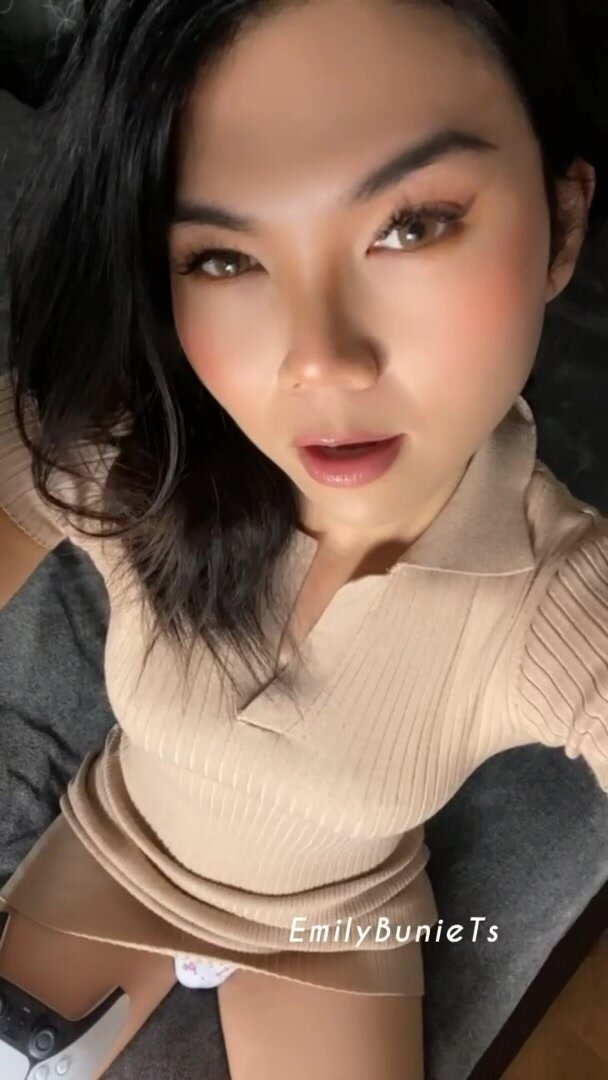 I wanna feel your mouth around my cock baby