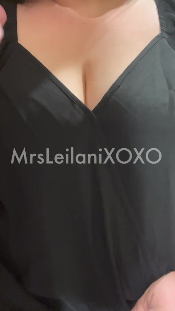 It’s Sunday Funday! Cum over and watch the games with me!