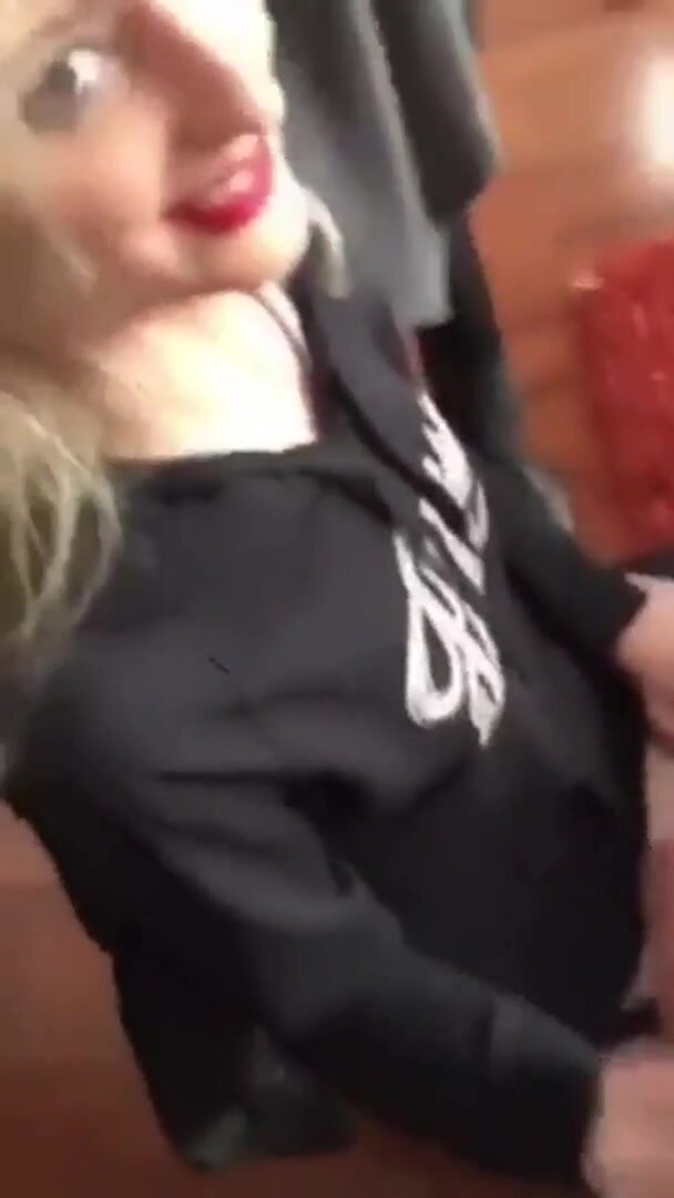 blowjob in makeup room