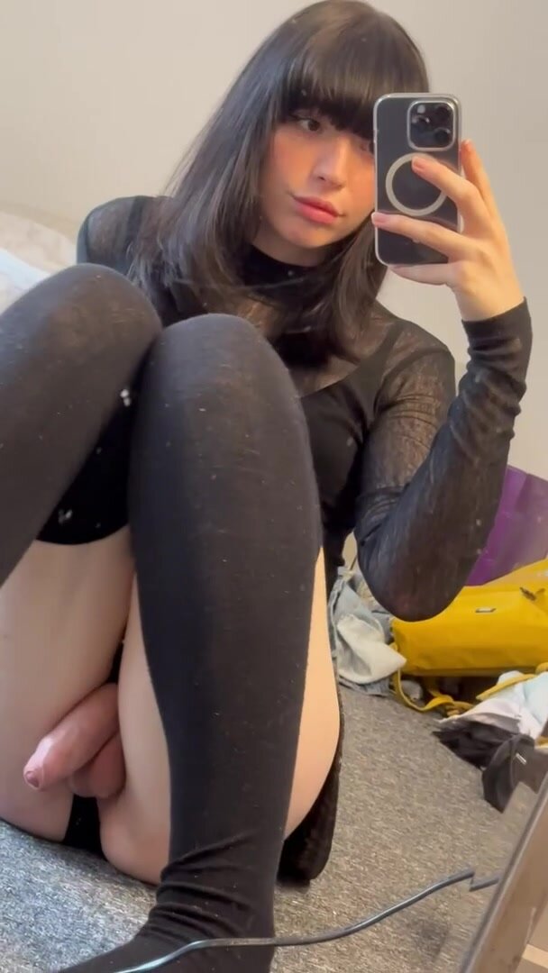 Can you put your head between my thighs pls